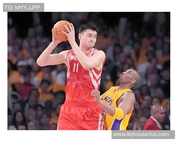 姚明在NBA的辉煌历程与传奇瞬间全景回顾