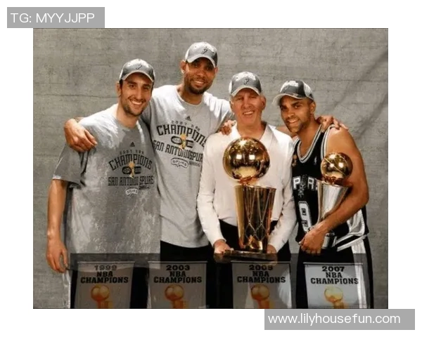 传奇球星邓肯正式加入马刺教练组，传承波波维奇战术哲学